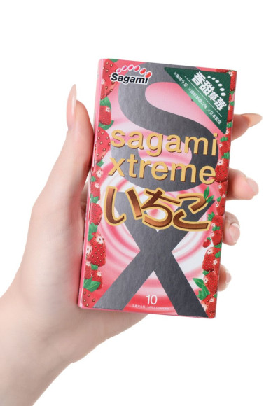 Презервативы Sagami Xtreme Strawberry c ароматом клубники - 10 шт. Презервативы Sagami Xtreme Strawberry c ароматом клубники - 10 шт.