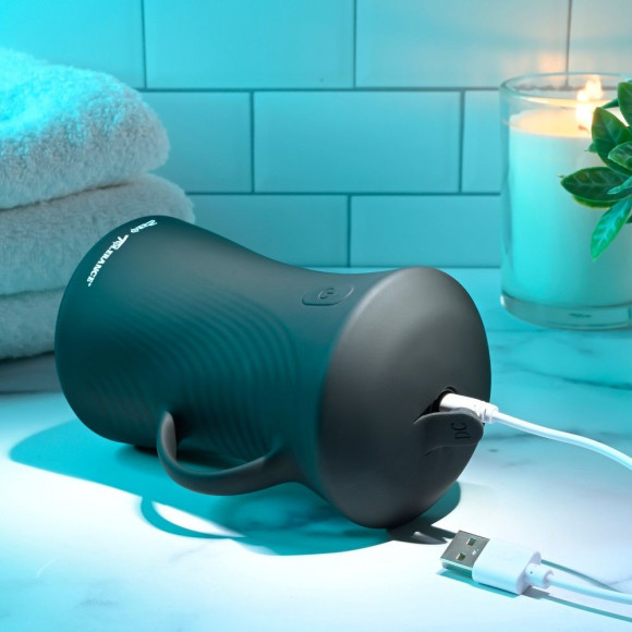 Черный вибромастурбатор с гироскопом Gyro Stroke Черный вибромастурбатор с гироскопом Gyro Stroke