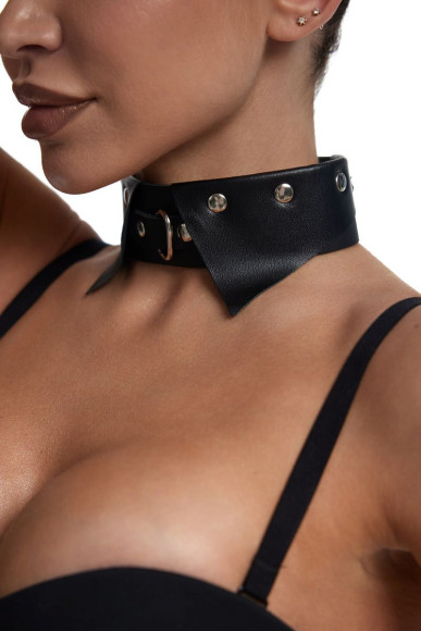 Черный однослойный кожаный ошейник с имитацией воротничка Черный однослойный кожаный ошейник с имитацией воротничка