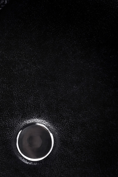 Черный твердый пэддл из натуральной кожи и дерева - 33 см. Черный твердый пэддл из натуральной кожи и дерева - 33 см.