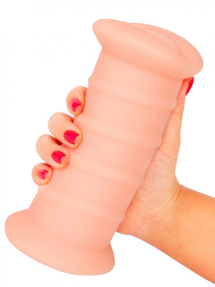 Телесный двусторонний мастурбатор с вибропулей и эрекционными кольцами в комплекте