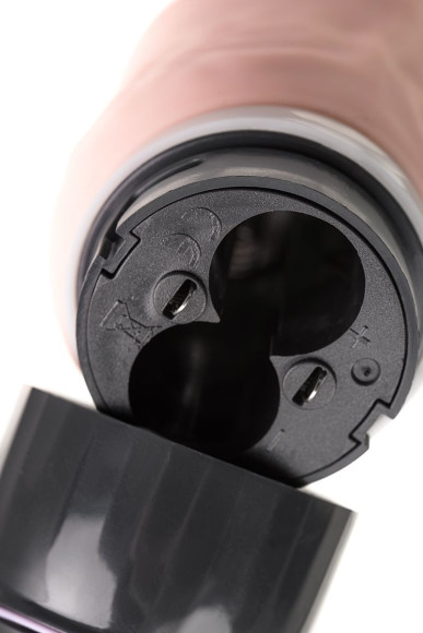 Телесный реалистичный мультискоростной вибратор A-Toys - 20,2 см. Телесный реалистичный мультискоростной вибратор A-Toys - 20,2 см.