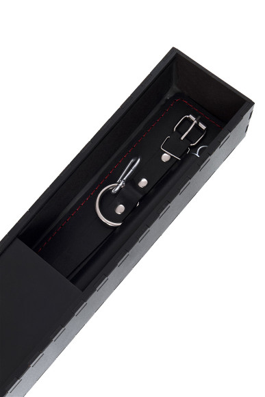 Черная распорка для ног с кожаными манжетами Черная распорка для ног с кожаными манжетами