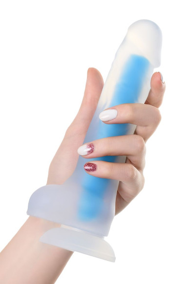 Прозрачно-синий фаллоимитатор, светящийся в темноте, Steve Glow - 20 см. Прозрачно-синий фаллоимитатор, светящийся в темноте, Steve Glow - 20 см.