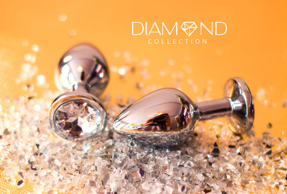 Малая серебристая анальная пробка Diamond Clear Sparkle Small с прозрачным кристаллом - 7 см. Малая серебристая анальная пробка Diamond Clear Sparkle Small с прозрачным кристаллом - 7 см.