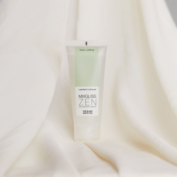 Лубрикант на водной основе Mixgliss Zen White Tea - 70 мл. Лубрикант на водной основе Mixgliss Zen White Tea - 70 мл.