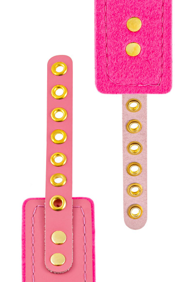 Розовый двуслойный кожаный ошейник с подкладкой из фетра Розовый двуслойный кожаный ошейник с подкладкой из фетра