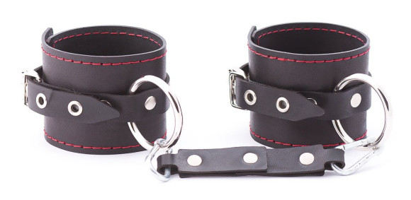 БДСМ-комплект: большая распорка и оковы БДСМ-комплект: большая распорка и оковы